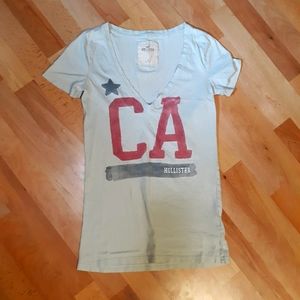 Hollister deep vneck tee